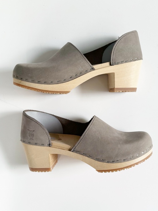 Sandgrens Shoes - Sandgrens Brett Low Closed-back Clogs | 39 NWOB